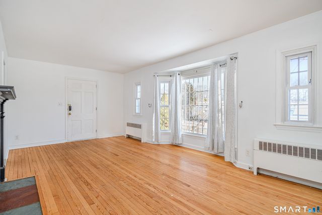 8 First Street Extension, Danbury, CT 06810