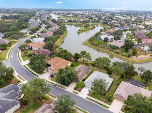 8167 BRIDGEPORT BAY CIRCLE, Mount Dora, FL 32757