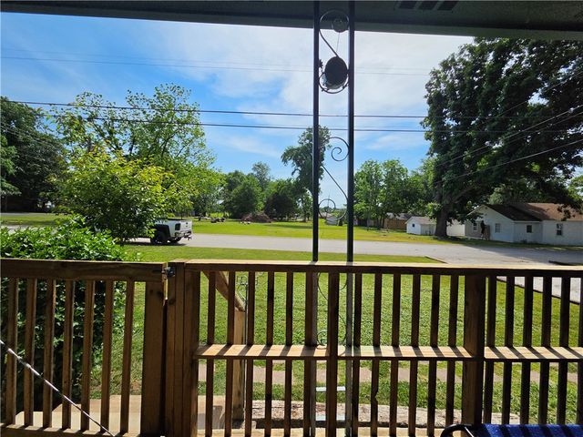224 N Adams Street, Harrison, AR 72601