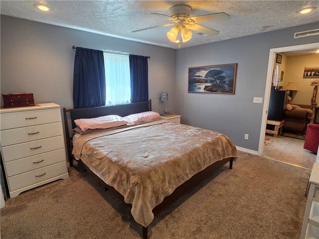 224 N Adams Street, Harrison, AR 72601