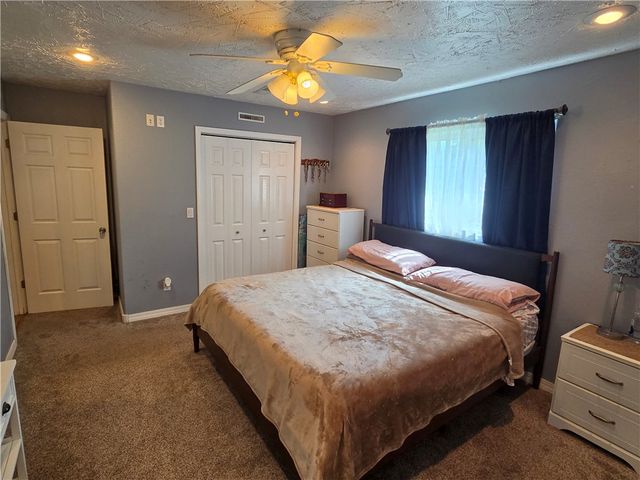 224 N Adams Street, Harrison, AR 72601