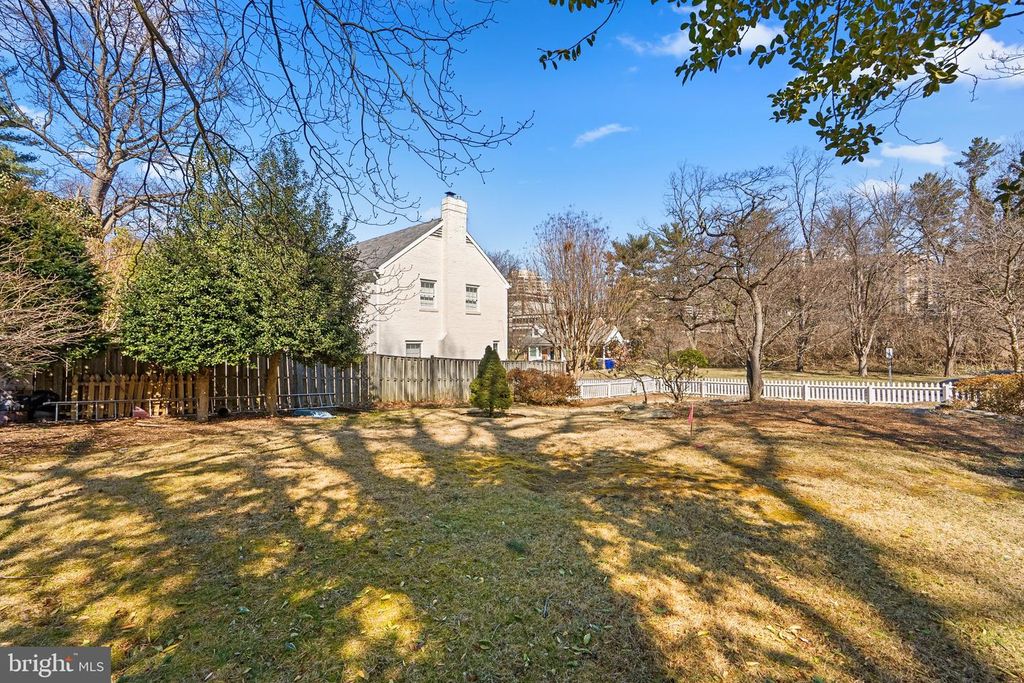 4506 CORTLAND RD, Chevy Chase, MD 20815