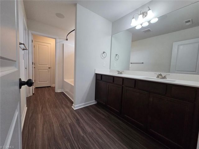 4868 Merganser Way, Kernersville, NC 27284