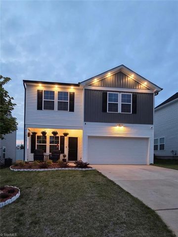 4868 Merganser Way, Kernersville, NC 27284