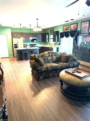 4868 Merganser Way, Kernersville, NC 27284
