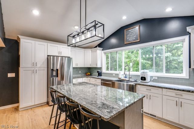 7447 Midland Road, Independence, OH 44131