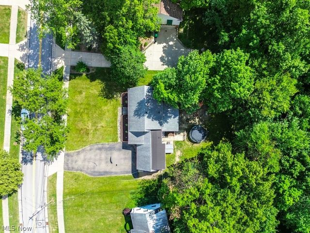 7447 Midland Road, Independence, OH 44131