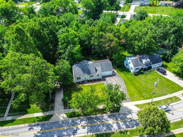 7447 Midland Road, Independence, OH 44131