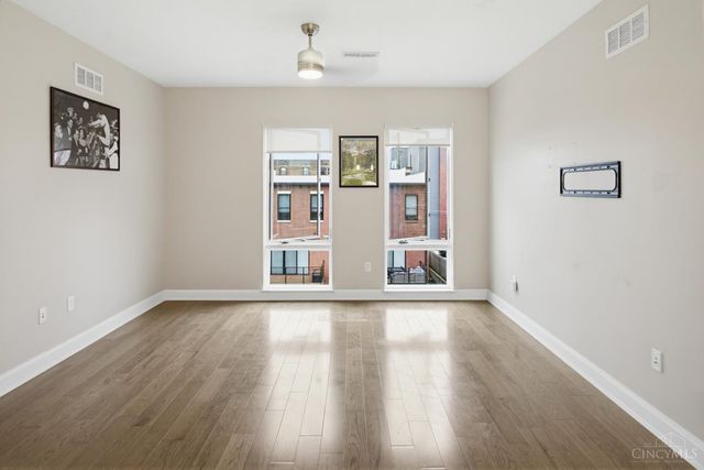 1515 Race Street, Cincinnati, OH 45202