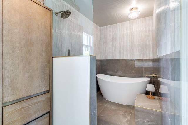 6511 Gaston Avenue, Dallas, TX 75214