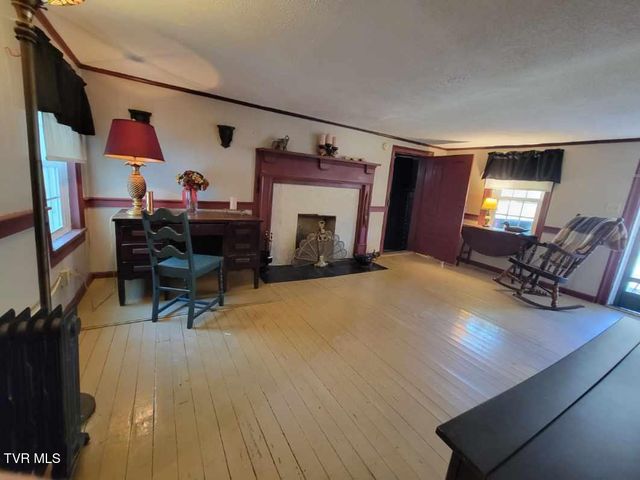 825 Sandy Valley Road, Rogersville, TN 37857