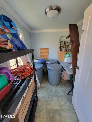 825 Sandy Valley Road, Rogersville, TN 37857