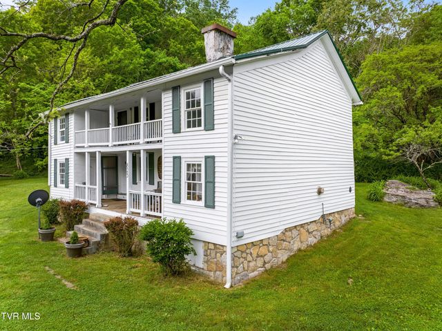 825 Sandy Valley Road, Rogersville, TN 37857