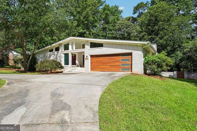 2018 Glacier Drive, Stone Mountain, GA 30087