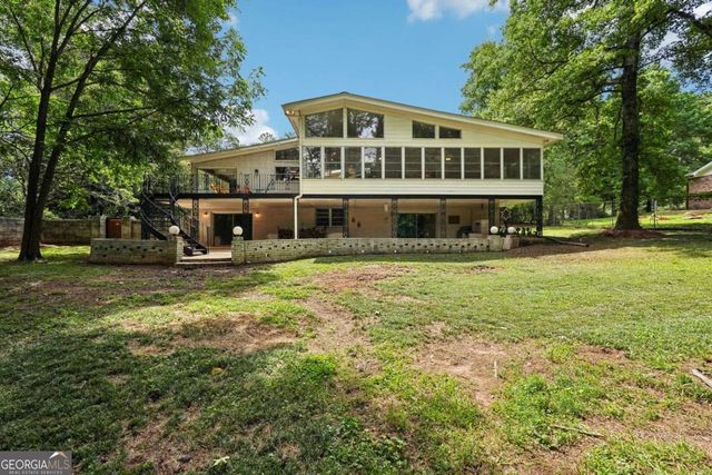 2018 Glacier Drive, Stone Mountain, GA 30087