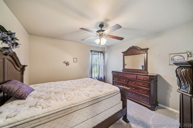 535 S Chickasaw Avenue, Claremore, OK 74017
