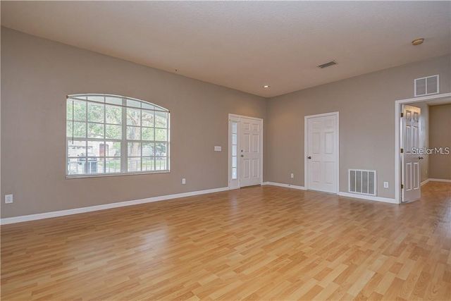 4732 RED PINE WAY, Wesley Chapel, FL 33545