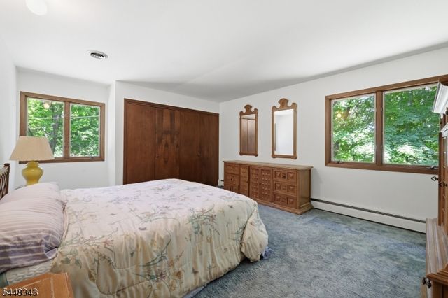 21 Duynecrest Rd, Montville Twp., NJ 07082