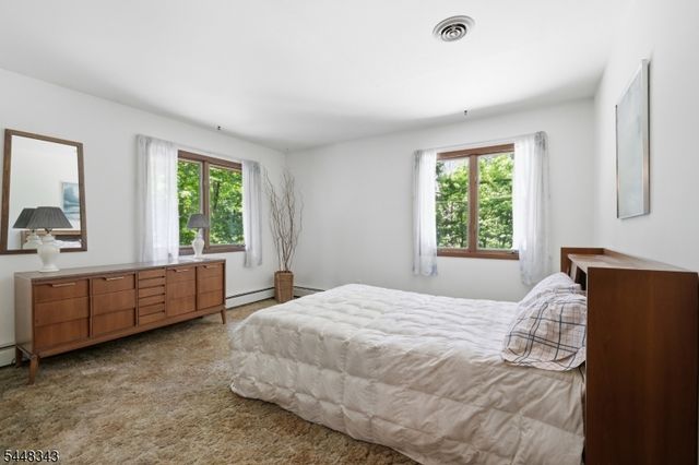 21 Duynecrest Rd, Montville Twp., NJ 07082