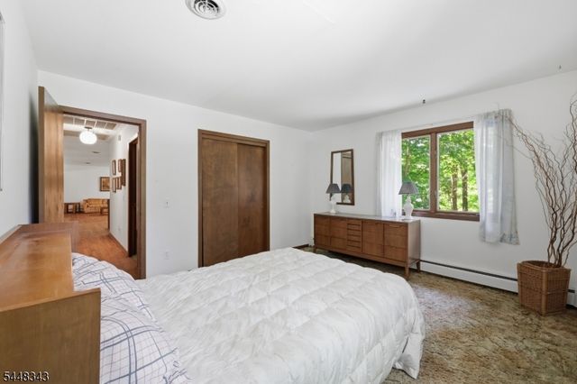 21 Duynecrest Rd, Montville Twp., NJ 07082