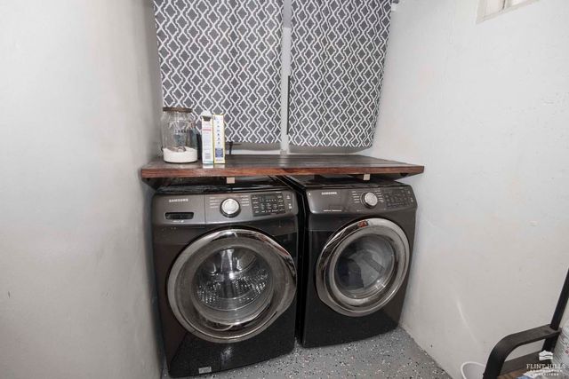 1117 St Marys Road, Junction City, KS 66441