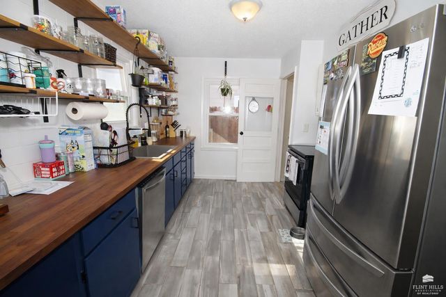 1117 St Marys Road, Junction City, KS 66441