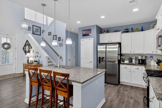 2572 Kingsfield Street, Mount Pleasant, SC 29466
