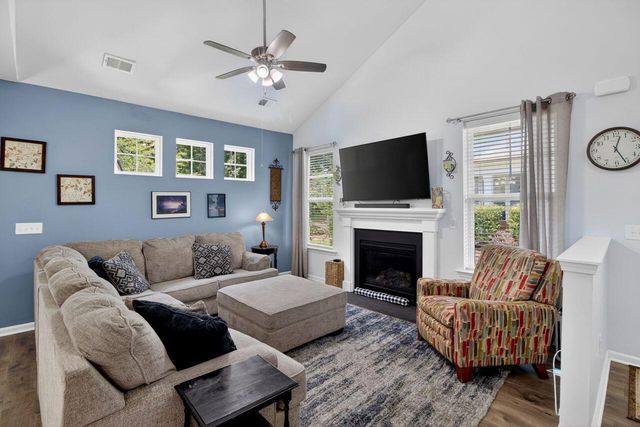 2572 Kingsfield Street, Mount Pleasant, SC 29466