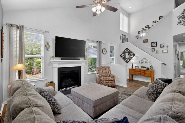 2572 Kingsfield Street, Mount Pleasant, SC 29466