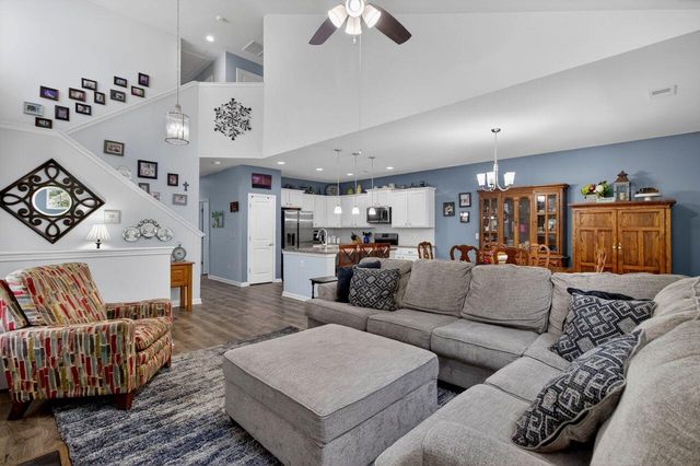 2572 Kingsfield Street, Mount Pleasant, SC 29466