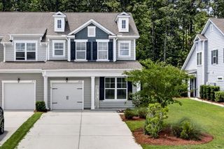 2572 Kingsfield Street, Mount Pleasant, SC 29466