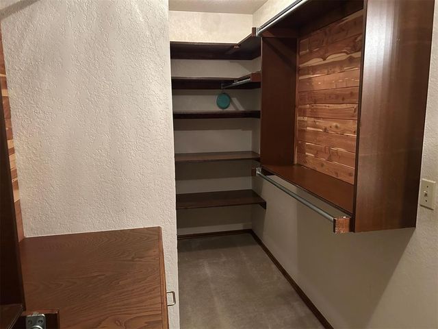 901 W Park Lane, Kingfisher, OK 73750