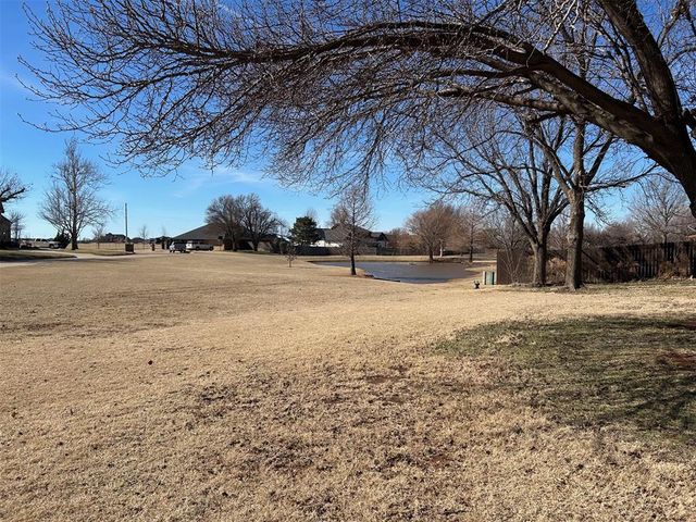 901 W Park Lane, Kingfisher, OK 73750