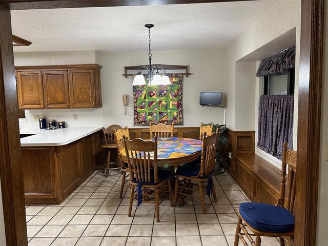 901 W Park Lane, Kingfisher, OK 73750