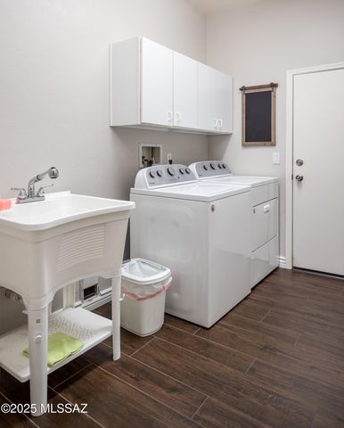 11880 N Thornbush Drive, Oro Valley, AZ 85737