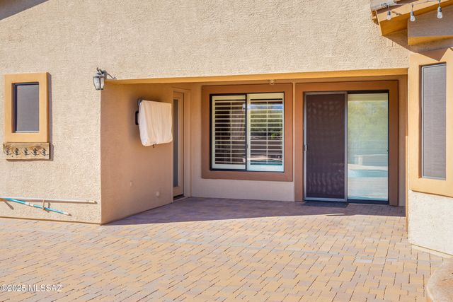 11880 N Thornbush Drive, Oro Valley, AZ 85737
