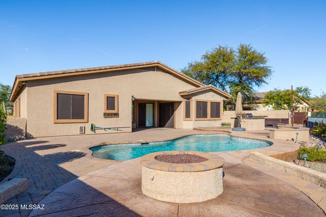 11880 N Thornbush Drive, Oro Valley, AZ 85737