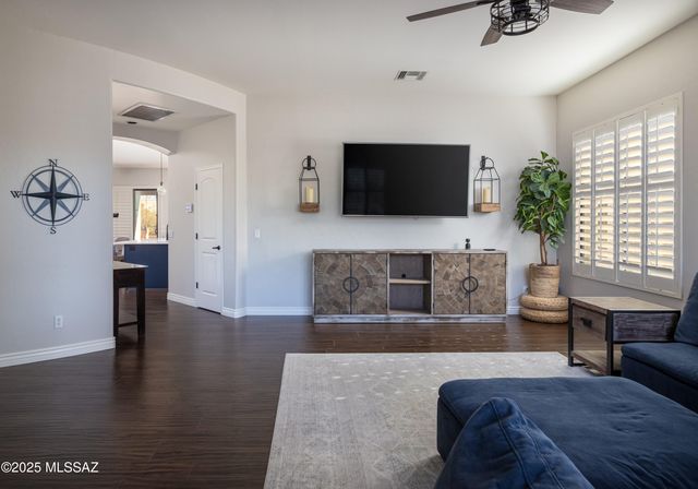 11880 N Thornbush Drive, Oro Valley, AZ 85737