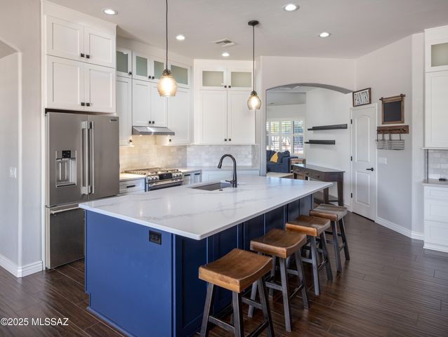 11880 N Thornbush Drive, Oro Valley, AZ 85737