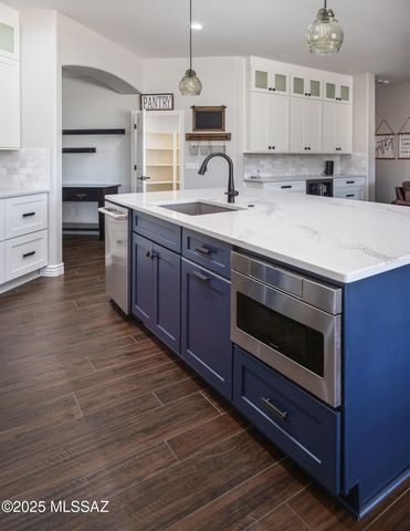 11880 N Thornbush Drive, Oro Valley, AZ 85737