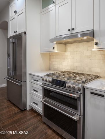 11880 N Thornbush Drive, Oro Valley, AZ 85737