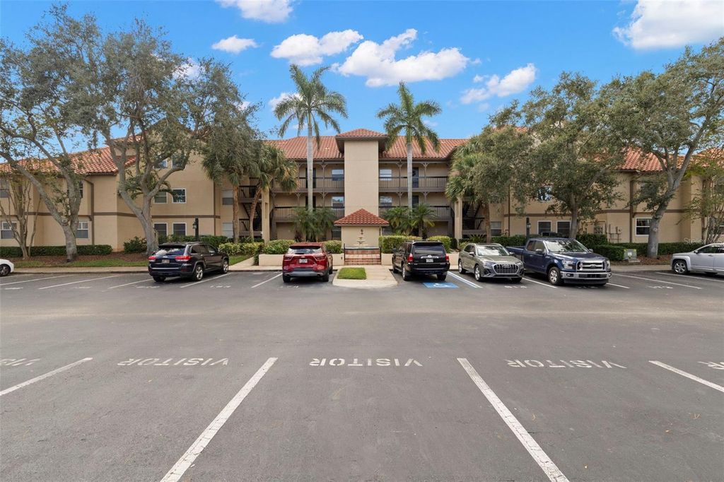 2400 FEATHER SOUND DRIVE 636, Clearwater, FL 33762