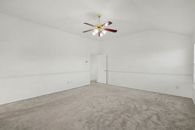 415 Hidden Ridge Drive, Burleson, TX 76028