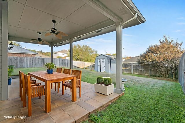 415 Hidden Ridge Drive, Burleson, TX 76028