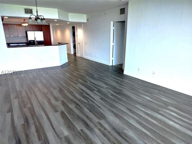 14951 Royal Oaks Ln 1006, North Miami, FL 33181