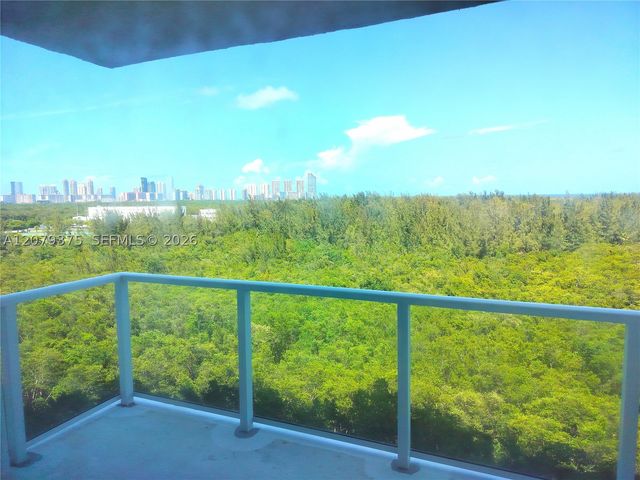 14951 Royal Oaks Ln 1006, North Miami, FL 33181