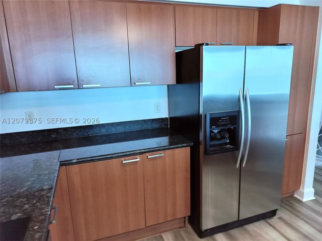 14951 Royal Oaks Ln 1006, North Miami, FL 33181