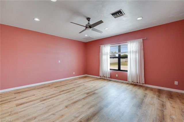 1623 SW 6th AVE, Cape Coral, FL 33991