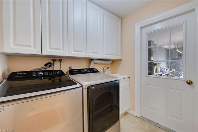 1623 SW 6th AVE, Cape Coral, FL 33991