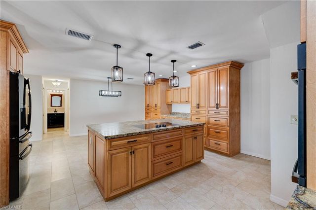 1623 SW 6th AVE, Cape Coral, FL 33991